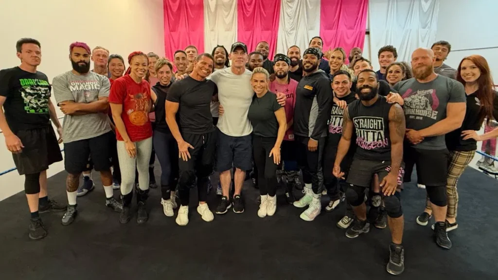 Natalya relata cómo John Cena visitó The Dungeon y ofreció su conocimiento a los alumnos