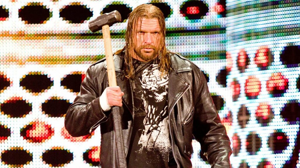 Triple H recuerda cómo accidentalmente hizo sangrar a The Undertaker con el mazo Triple H recuerda cómo accidentalmente hizo sangrar a The Undertaker con el mazo