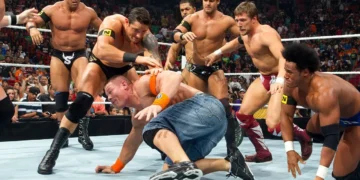 La verdadera razón por la que John Cena nunca llevó la camiseta de The Nexus La verdadera razón por la que John Cena nunca llevó la camiseta de The Nexus