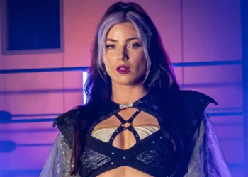 Lena Kross habría firmado con AEW