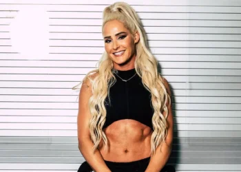 Michelle McCool revela que le queda un último combate en WWE